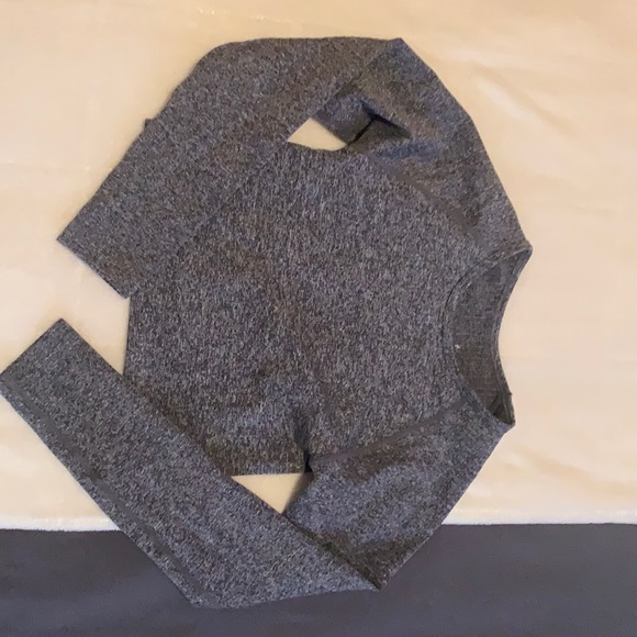 Tops - Workout crop top